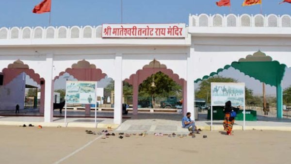 tanot-mata-temple (2)